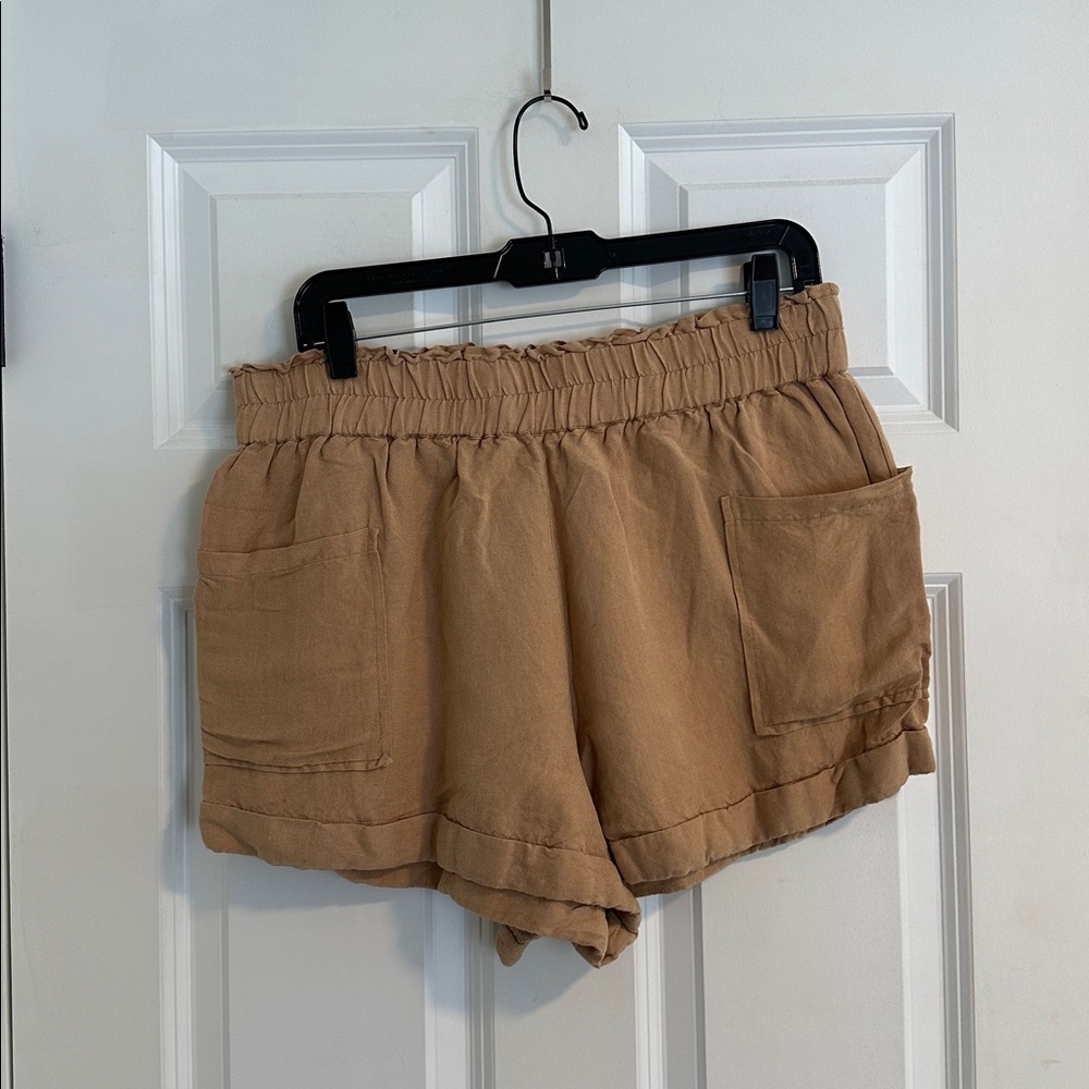 NWOT Show Me Your Mumu Disilvio Shorts in Tan Linen size L - Picture 6 of 14